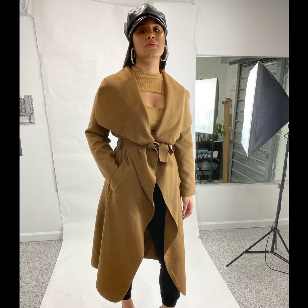Women’s casual tan jacket